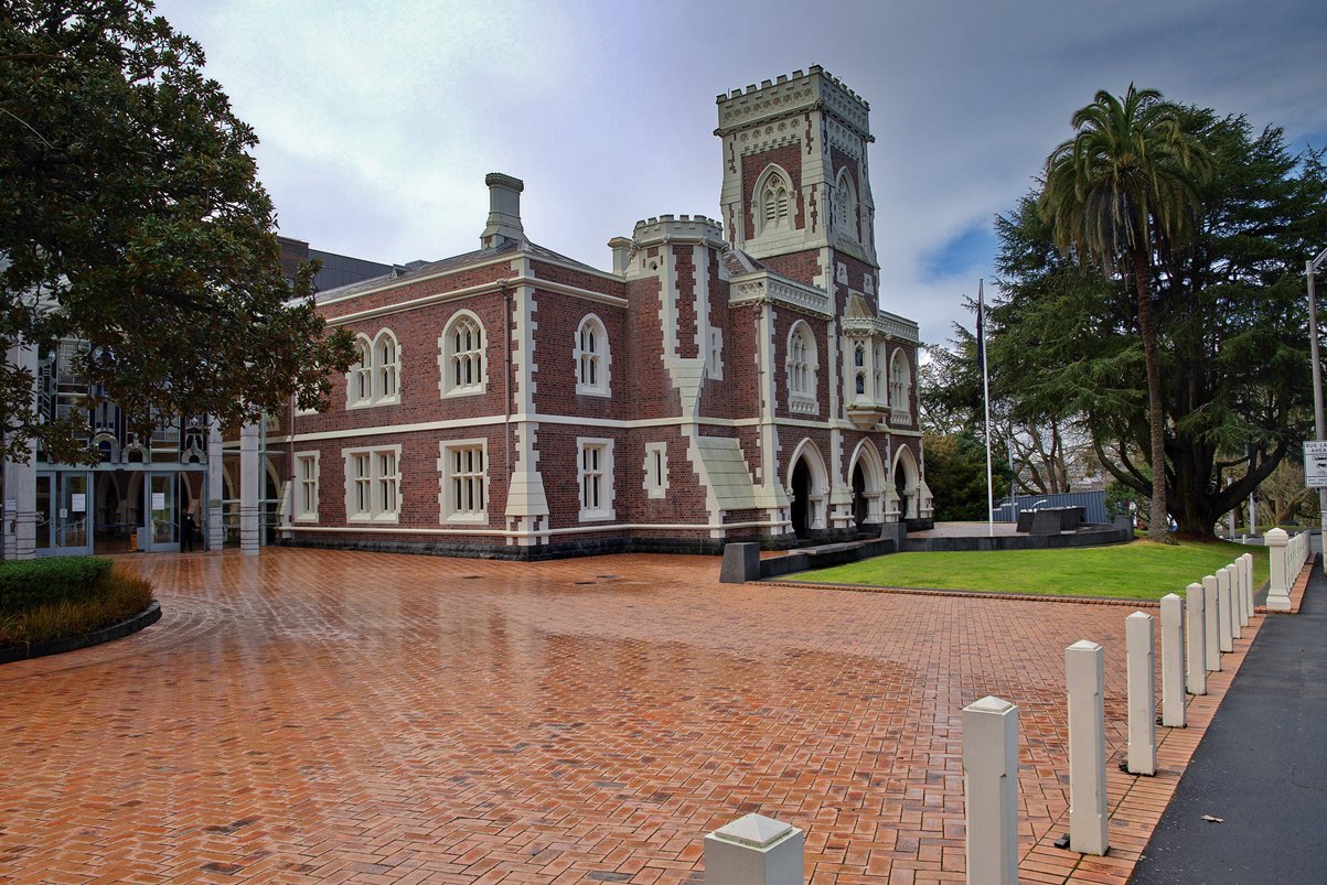 High Court restrains call on construction bond pending adjudicator’s determination