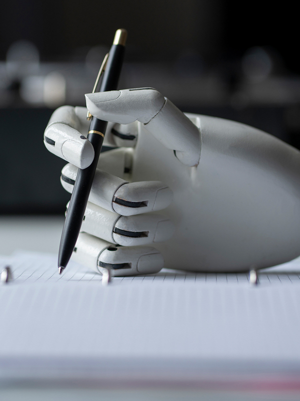 The transformative power of generative AI in the insurance industry:  Opportunities and risks